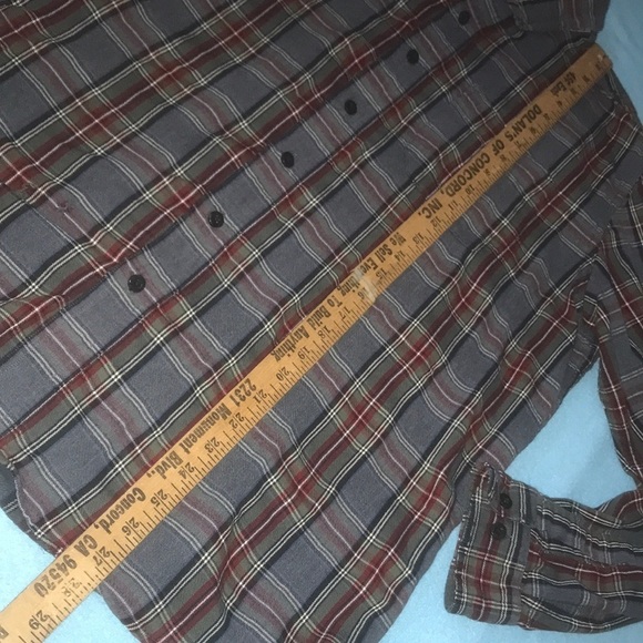 L.L. BEAN Traditional Fit button down plaid 100% cotton with chest pocket size L - Picture 6 of 12